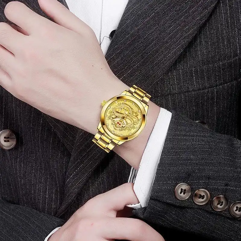 Fashionable Golden Dragon Watch - Image 3