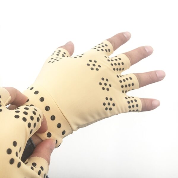 Magnetic Fingerless Gloves - Image 3